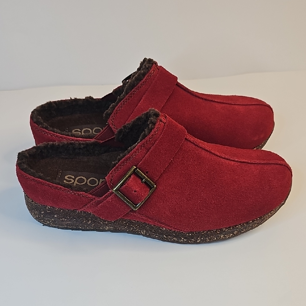 Sporto Red Women's Slippers Size‎ 7M